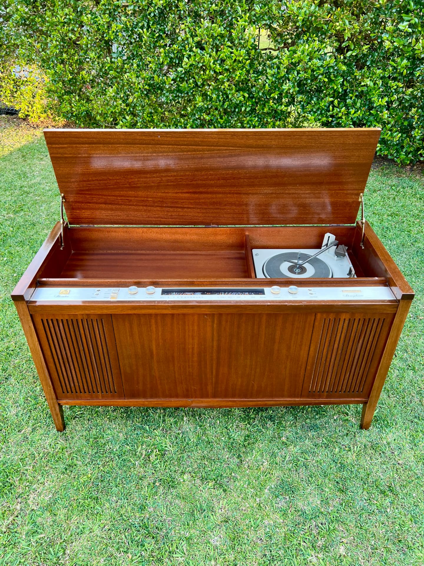 1969 1969 HMV Sheraton Radiogram vintage audio restored by Retraphonics, available now